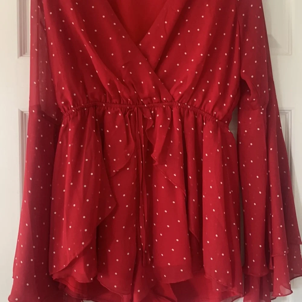 NWOT Romper - Picture 2 of 2